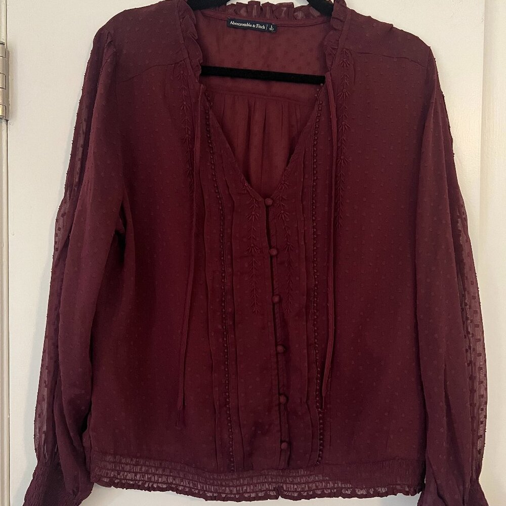 Abercrombie & Fitch Swiss Dot Blouse